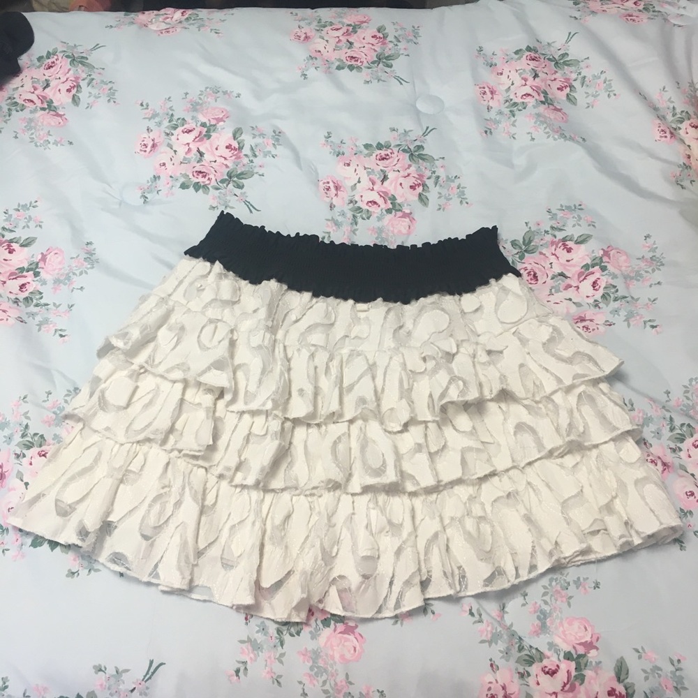 White tiered frilly skirt